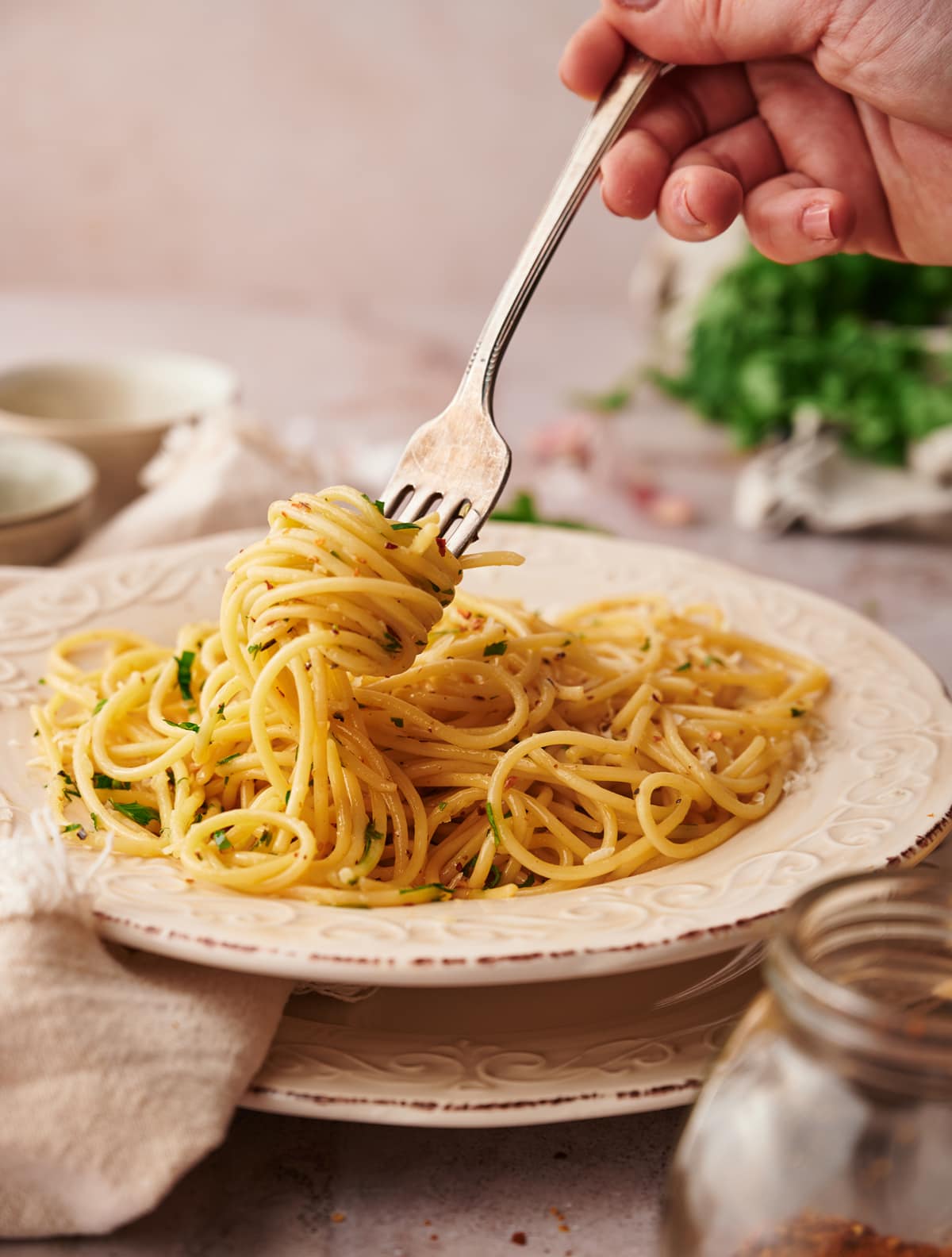 spaghetti aglio olio e peperoncino recipe