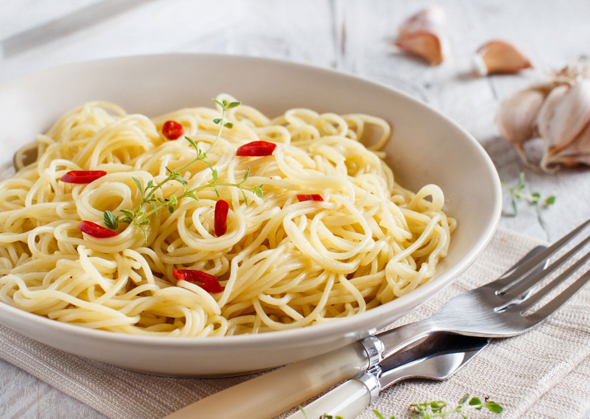 Spaghetti Aglio Olio e Peperoncino doesn’t require much cost but delivers a ton of flavor