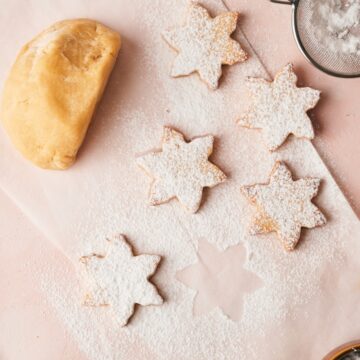 pasta frolla dough cut into star shapes