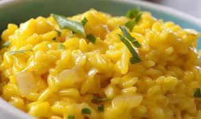 Milanese Risotto with Chicken Broth has many healthy ingredients.