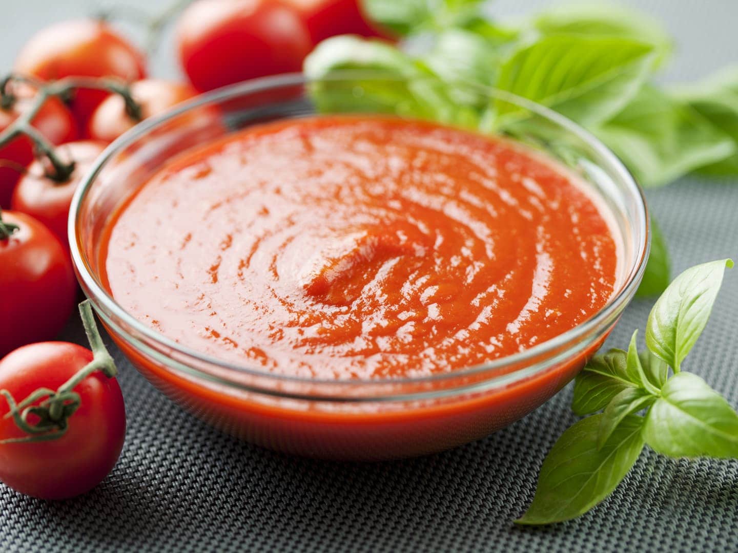 You need to try this authentic Italian tomato sauce recipe.