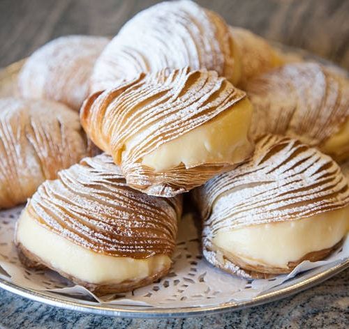 Authentic Italian Sfogliatelle Recipe | Napoli's delicious dessert