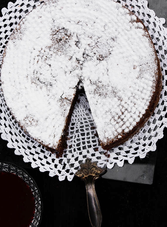 Chocolate Almond Flourless Cake recipe